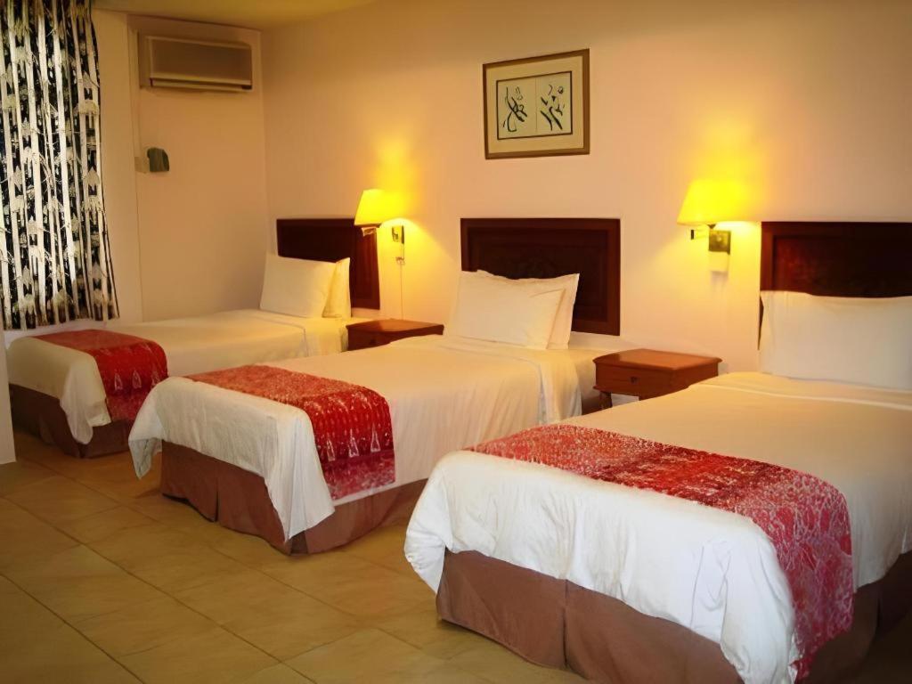 Seapark Condotel Hotel Kota Kinabalu Extérieur photo