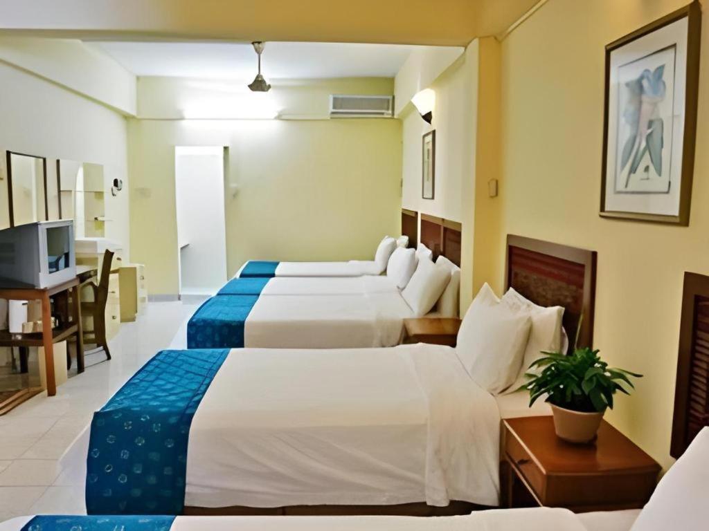 Seapark Condotel Hotel Kota Kinabalu Extérieur photo