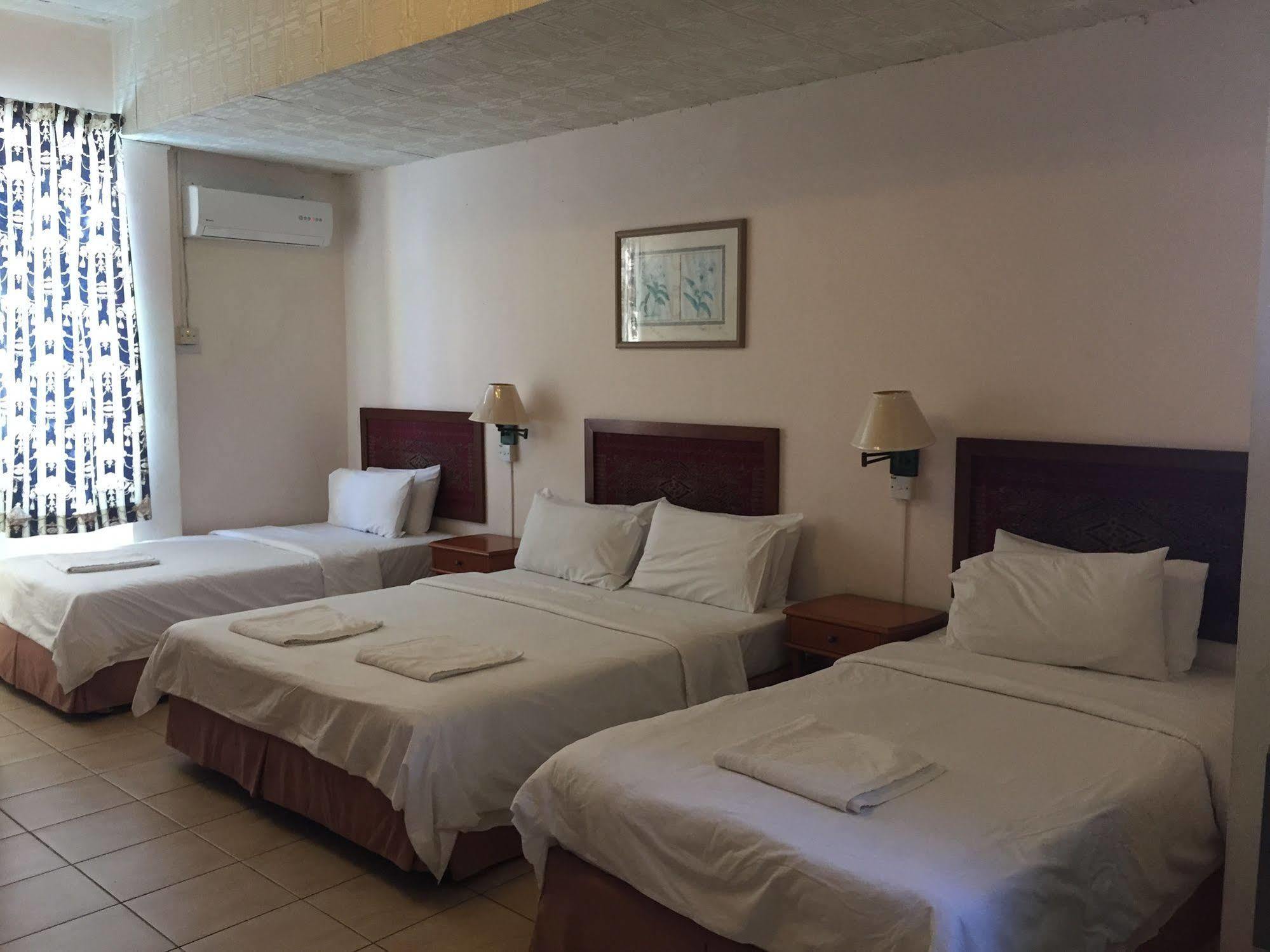 Seapark Condotel Hotel Kota Kinabalu Extérieur photo